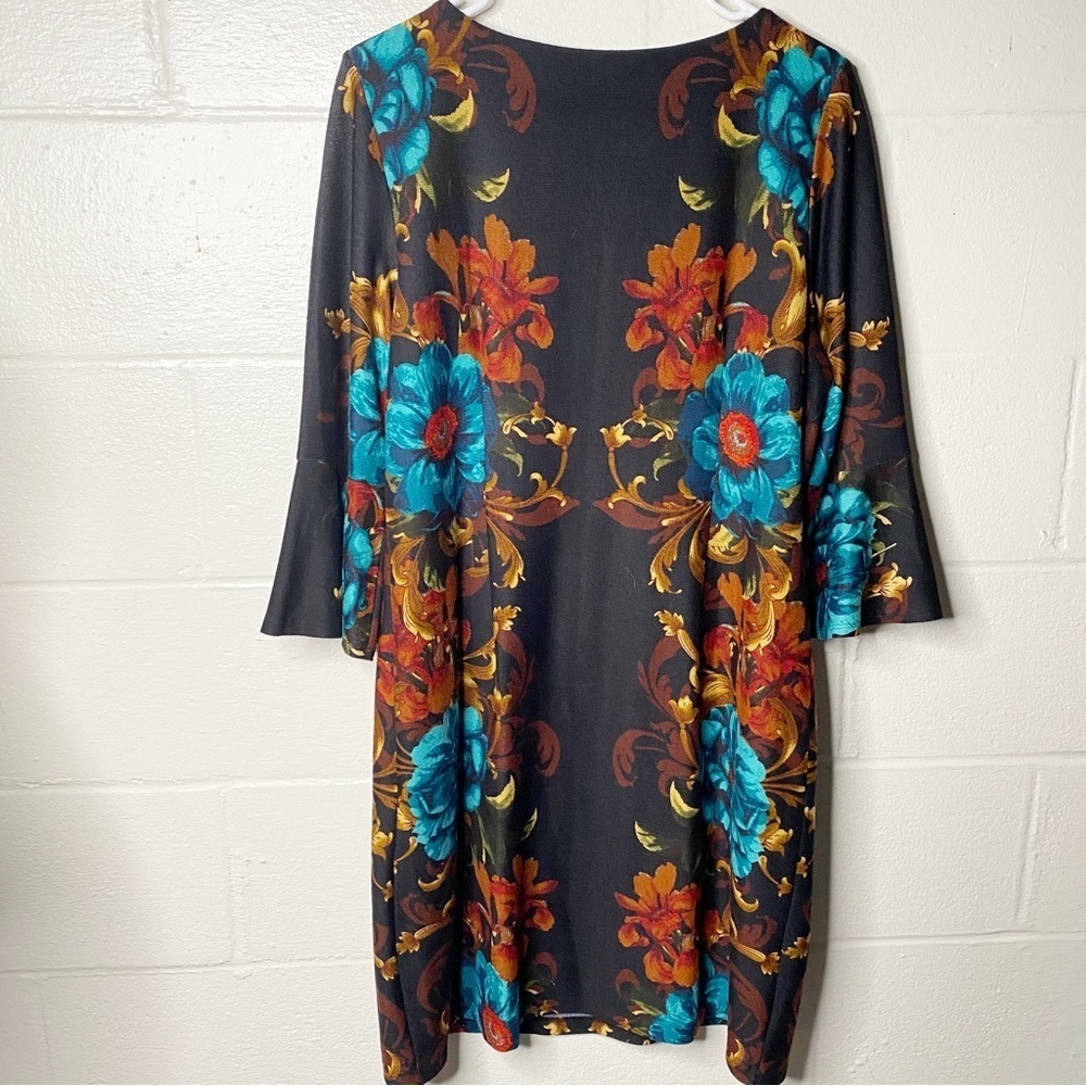 Studio One Bell Sleeve Fall Shift Dress - Picture 6 of 8